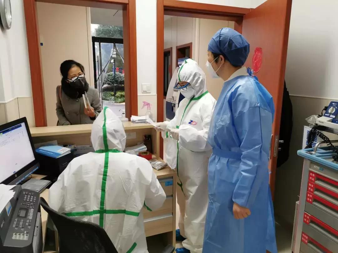 防控措施：為防止交叉感染，浙江省人民醫(yī)院影像服務(wù)實現(xiàn)不排隊、不等待